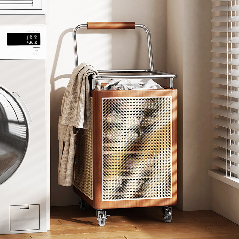 Woven Rattan Laundry Hamper, L - Home Decor Hampers recension och pris